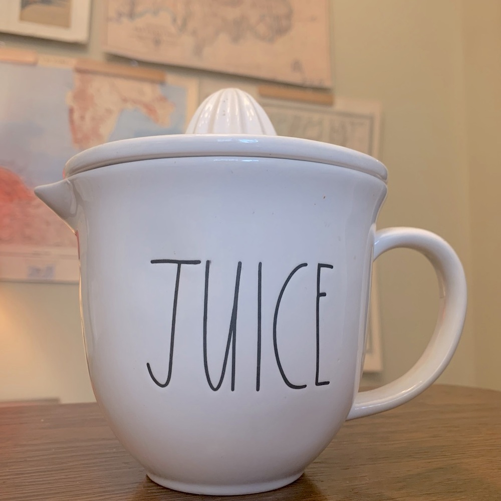 Rae Dunn “Juice” Manual Ceramic Juicer